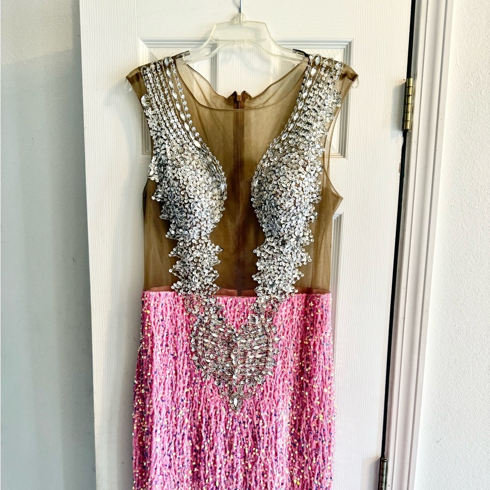 Dillards Glamorous Pink and Silver Sequin Wedding Dress 36 chest runway items.